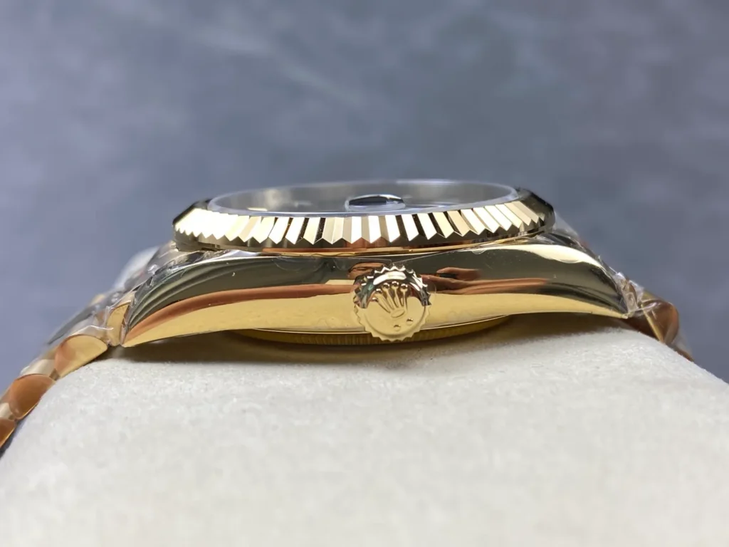 Super Clone Rolex Sky-Dweller Green Dial 336938 (Jubilee)