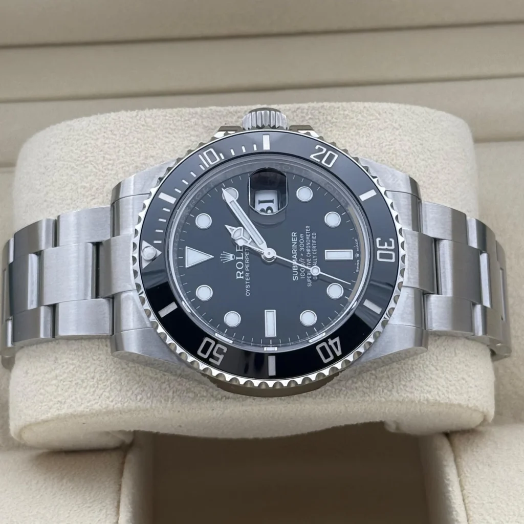 Super Clone Rolex Submariner Black Dial 126610LN