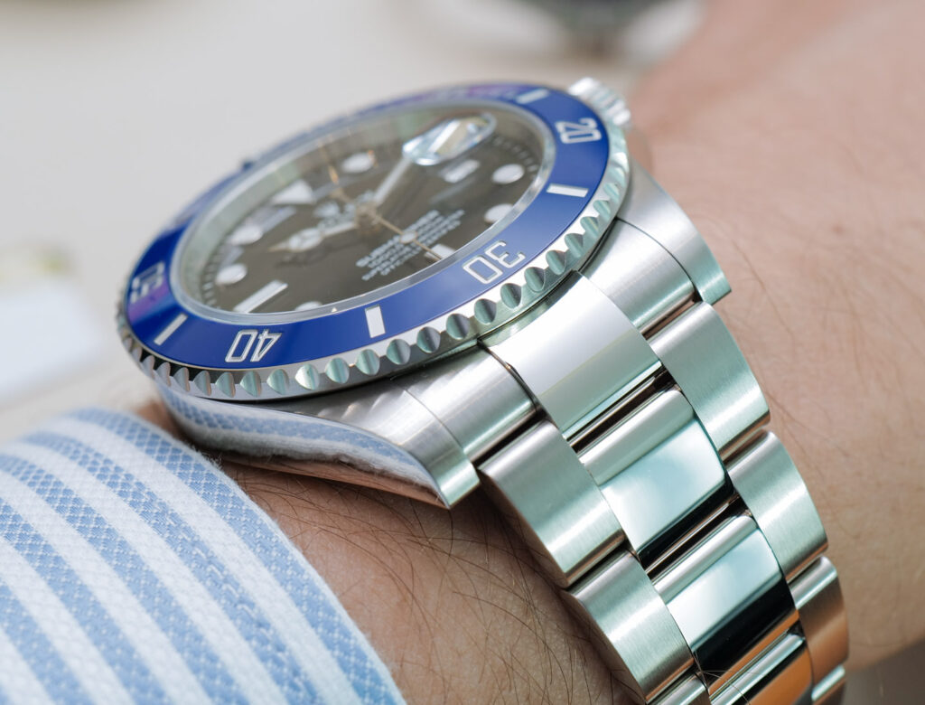 Super Clone Rolex Submariner “Cookie Monster” Black Dial 126619LB – Swiss SuperClone