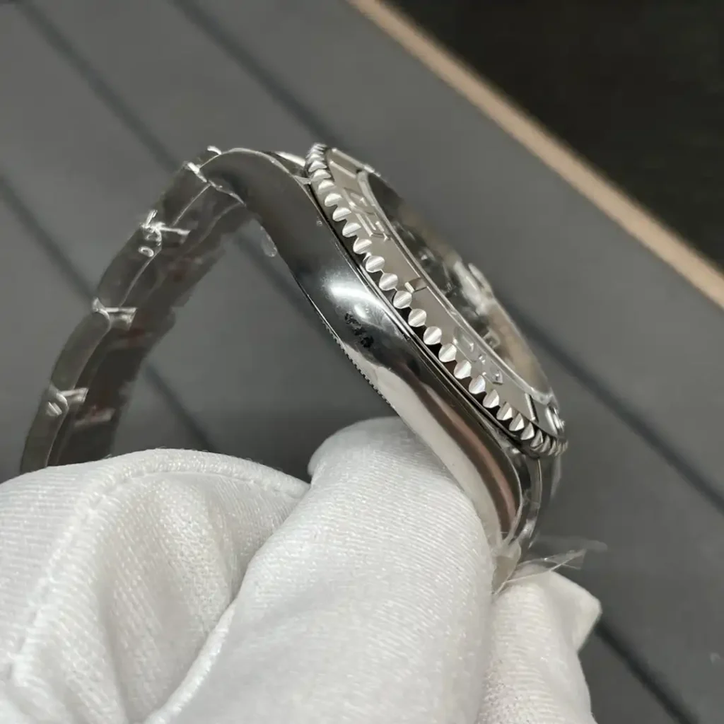 Super Clone Rolex Yacht-Master Rhodium Dial 126622 – Swiss SuperClone