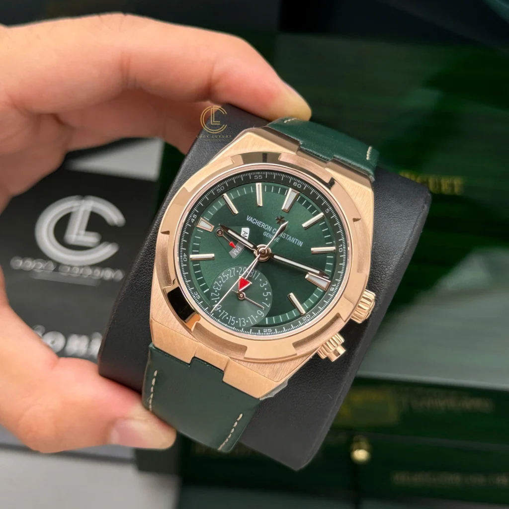 Super Clone Vacheron Constantin Overseas Dual Time 7900V 41mm Green Dial Rose Gold
