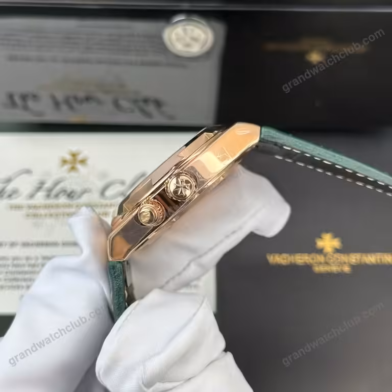 Super Clone Vacheron Constantin Overseas Dual Time 7900V 41mm Green Dial Rose Gold