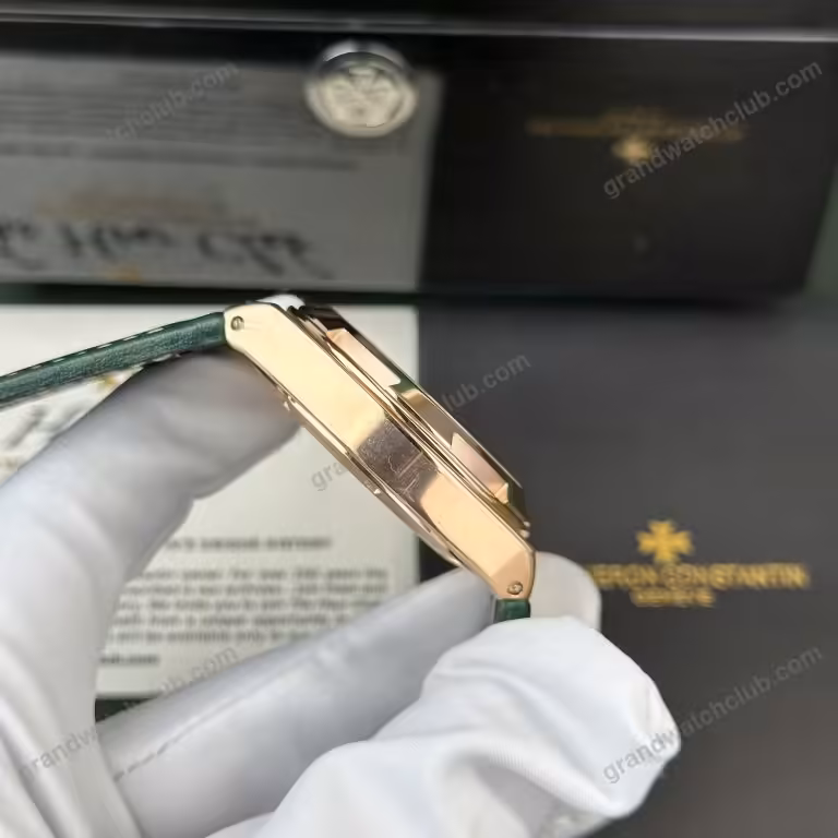 Super Clone Vacheron Constantin Overseas Dual Time 7900V 41mm Green Dial Rose Gold
