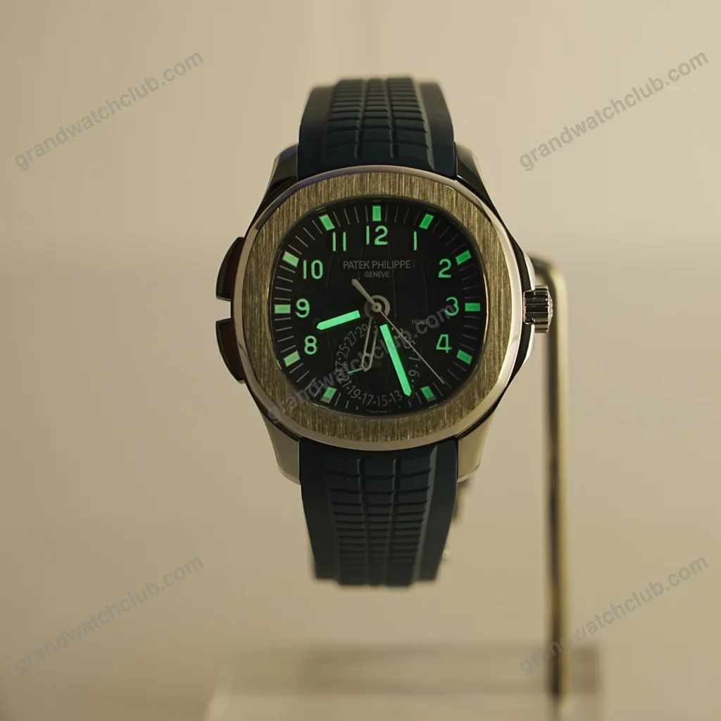 Super Clone Patek Philippe Aquanaut 40mm Rubber Strap Steel 5164G - view 17