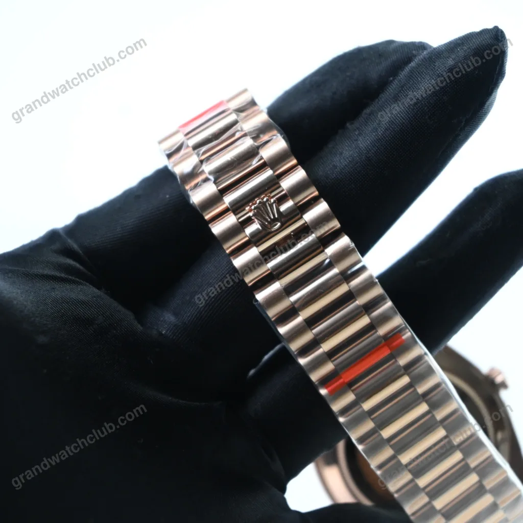 Super Clone Rolex Day-Date Chocolate Diamond Dial 228235-0003 40 mm – Swiss SuperClone