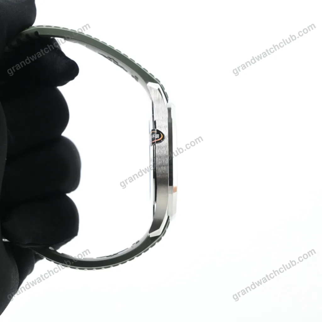 Super Clone Patek Philippe Aquanaut 42mm Rubber Strap Steel – Swiss SuperClone 5168G
