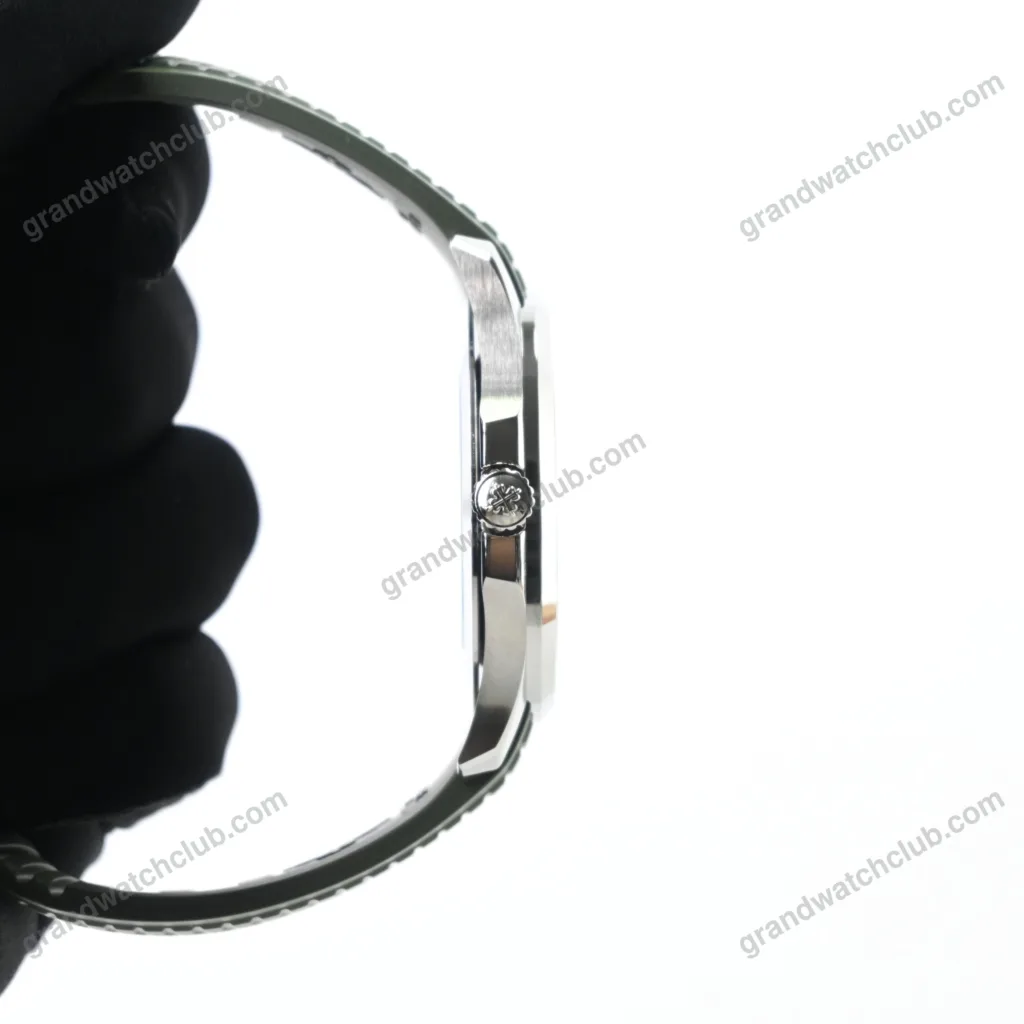 Super Clone Patek Philippe Aquanaut 42mm Rubber Strap Steel – Swiss SuperClone 5168G
