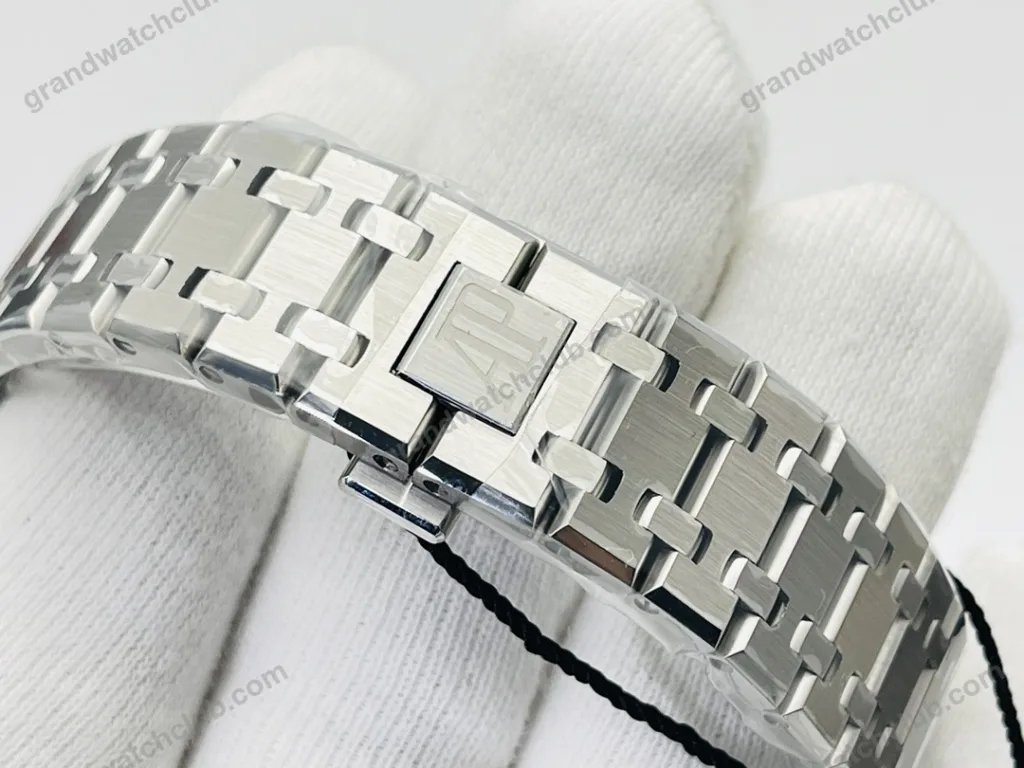 Super Clone Audemars Piguet Royal Oak 15500ST.OO.1220ST.02 41mm Grey Dial – Swiss SuperClone
