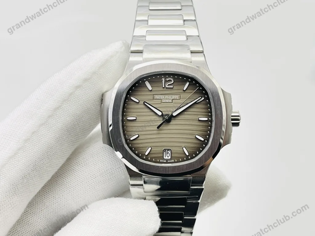 Super Clone Patek Philippe Nautilus 7118/1A-011 35.2mm Gray Dial Steel – Swiss SuperClone
