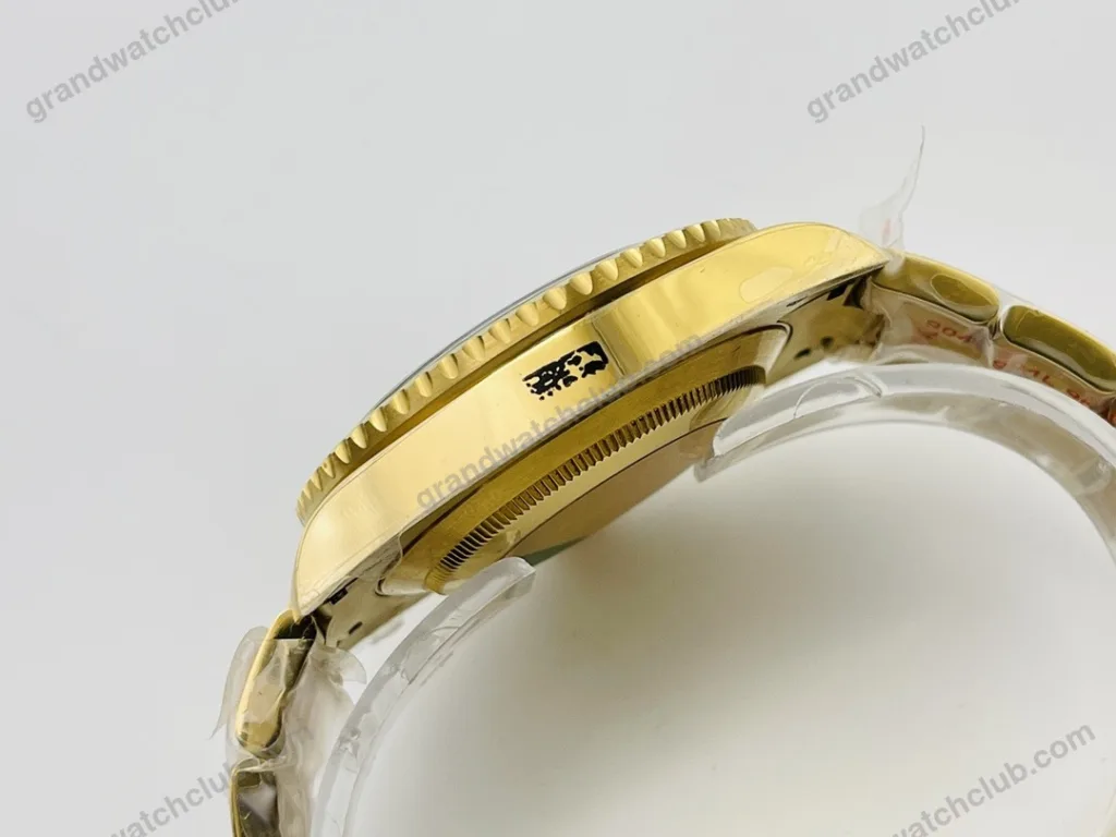 Super Clone Rolex GMT-Master II Green Dial 116718LN – Swiss SuperClone