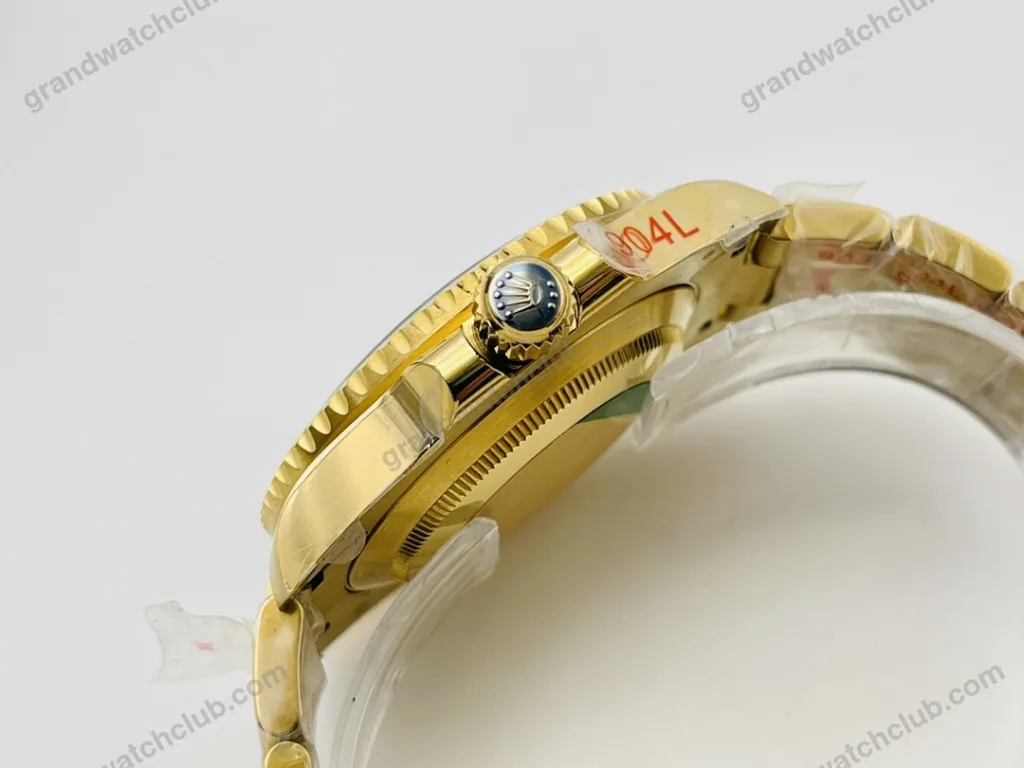 Super Clone Rolex GMT-Master II Green Dial 116718LN – Swiss SuperClone