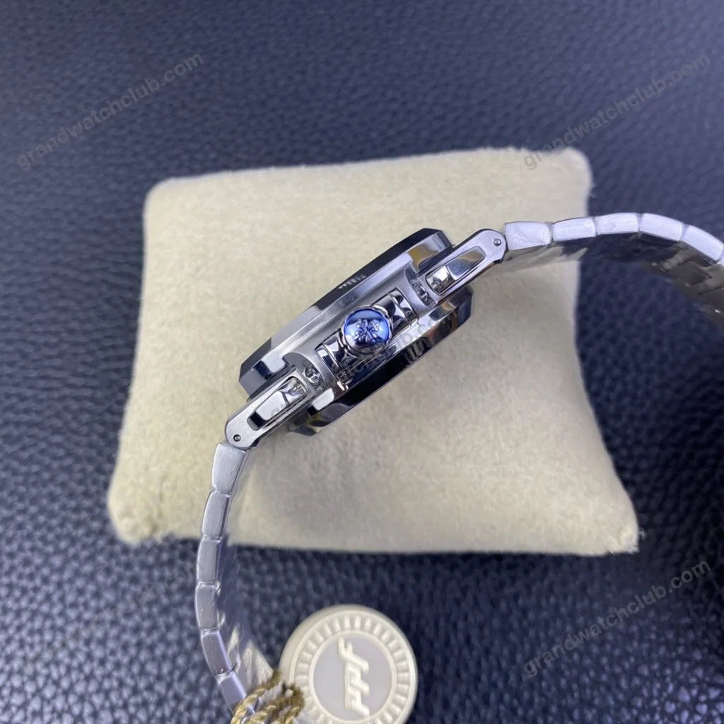 Super Clone Patek Philippe Nautilus Chronograph 5980/1A-014 40.5mm Black-Blue Dial – Swiss SuperClone