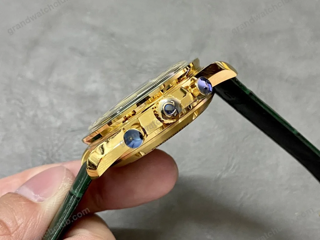 Super Clone Omega Speedmaster Moonwatch Professional 42mm 310.63.42.50.10.001 Green Dial Yellow Gold – Swiss SuperClone