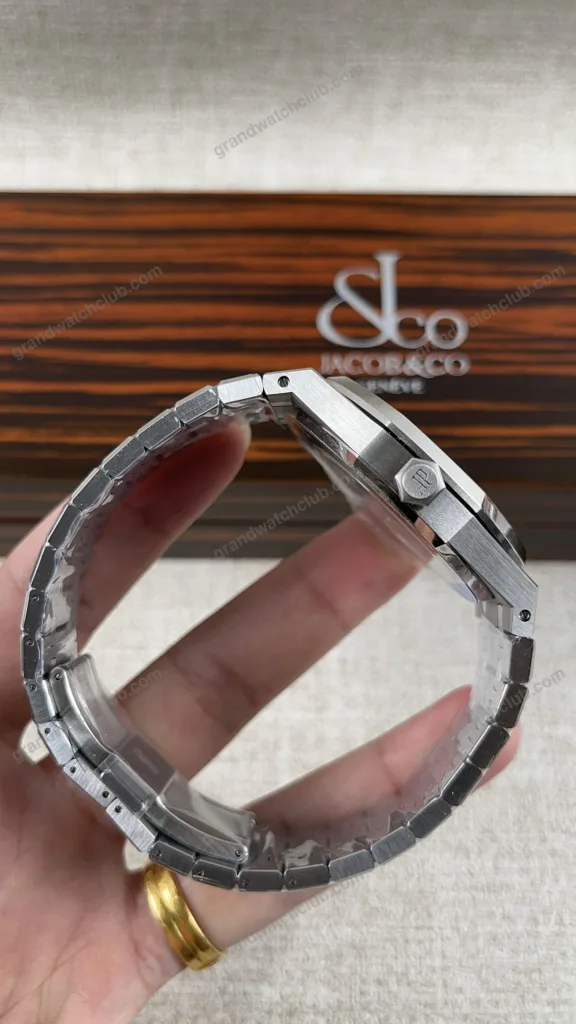 Super Clone Audemars Piguet Royal Oak 15407ST.OO 41mm Skeleton Dial Steel V3 Base – Swiss SuperClone