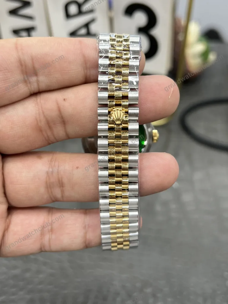 Super Clone Rolex Datejust Olive Green Diamond Dial 278273-0030 31 mm – Swiss SuperClone