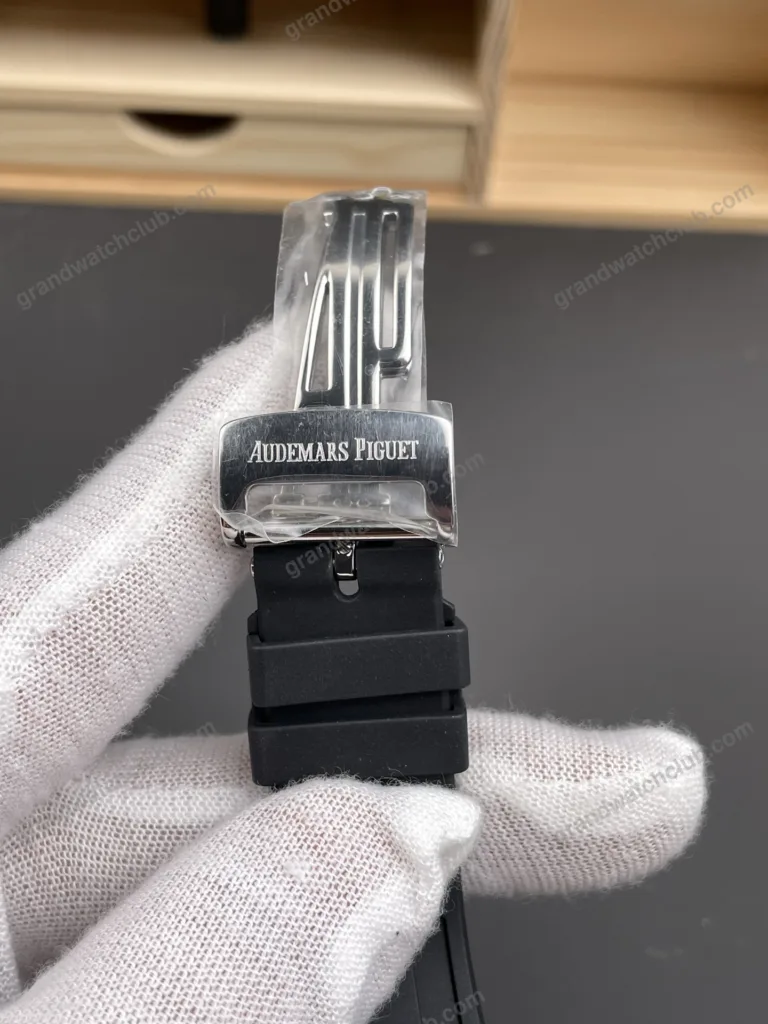 Super Clone Audemars Piguet Royal Oak 15500ST.OO.1220ST.03 41mm Black Rubber Strap – Swiss SuperClone