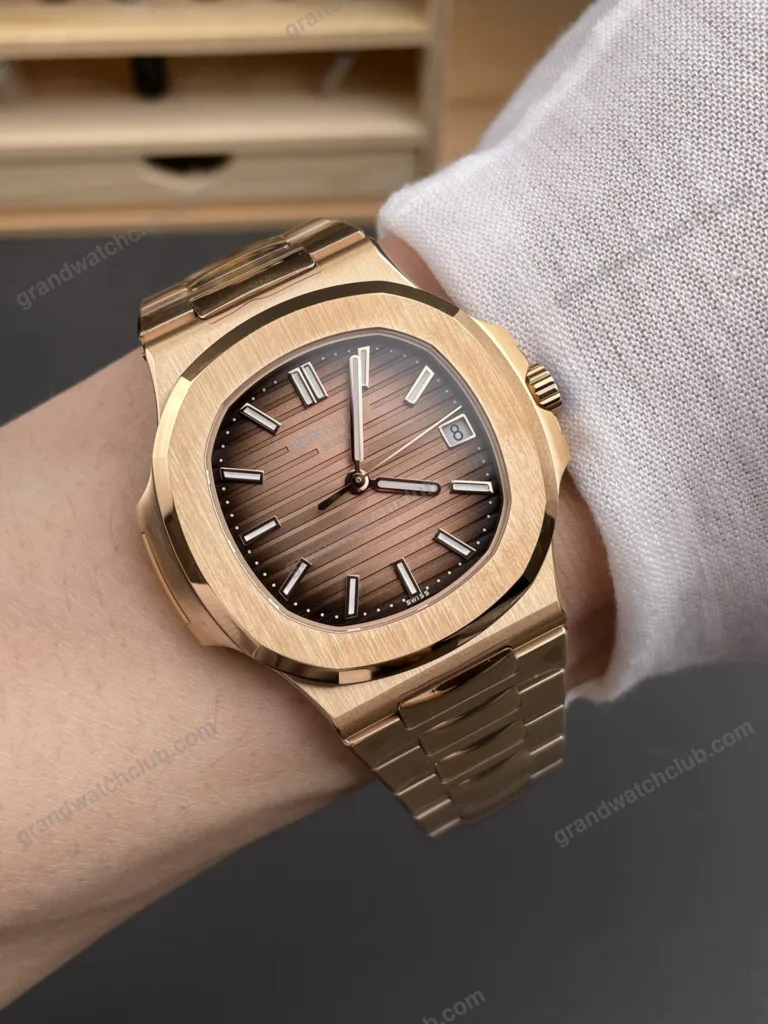 Super Clone Patek Philippe Nautilus 5711/1R-001 40mm Chocolate Dial Rose Gold V3 Update – Swiss SuperClone