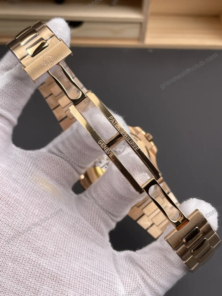 Super Clone Patek Philippe Nautilus 5711/1R-001 40mm Chocolate Dial Rose Gold V3 Update – Swiss SuperClone