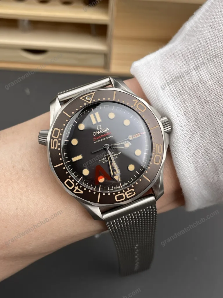 Super Clone Omega Seamaster Diver “James Bond 007 Edition” 42mm Black Dial Titanium – Swiss SuperClone
