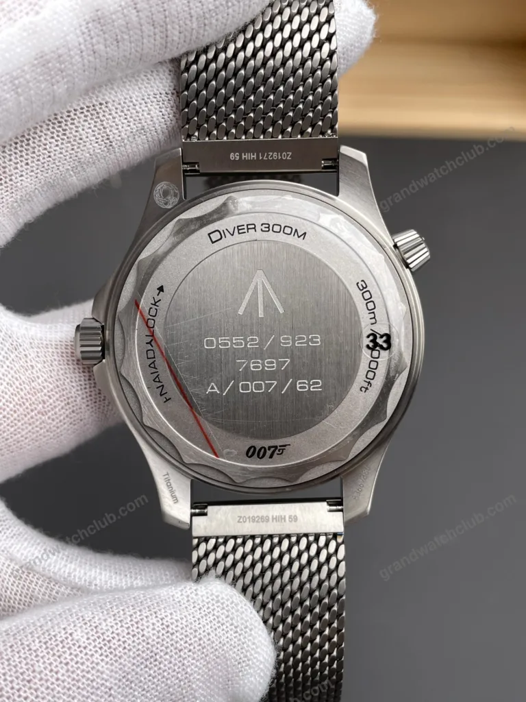 Super Clone Omega Seamaster Diver “James Bond 007 Edition” 42mm Black Dial Titanium – Swiss SuperClone