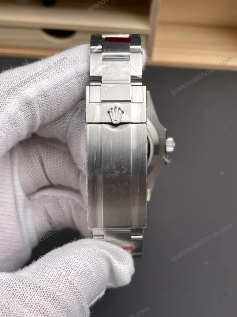 Super Clone Rolex Submariner Black Dial 114060 – Swiss SuperClone