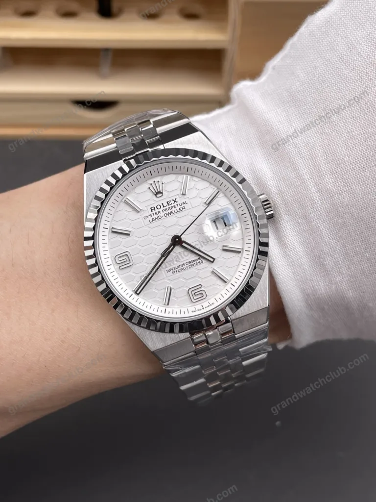 Super Clone Rolex Land-Dweller 40 mm Stainless Steel (2025) – Swiss SuperClone