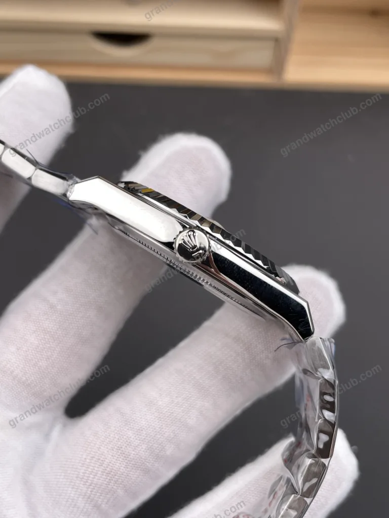 Super Clone Rolex Land-Dweller 40 mm Stainless Steel (2025) – Swiss SuperClone