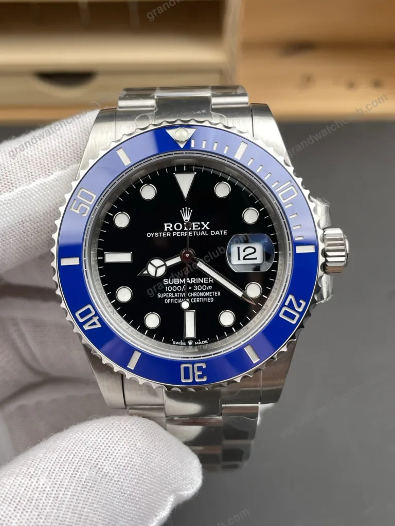 Super Clone Rolex Submariner “Cookie Monster” Black Dial 126619LB – Swiss SuperClone