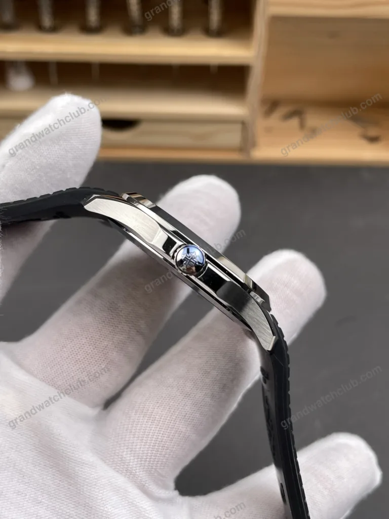 Super Clone Patek Philippe Aquanaut 40mm Rubber Strap Steel – Swiss SuperClone 5167A