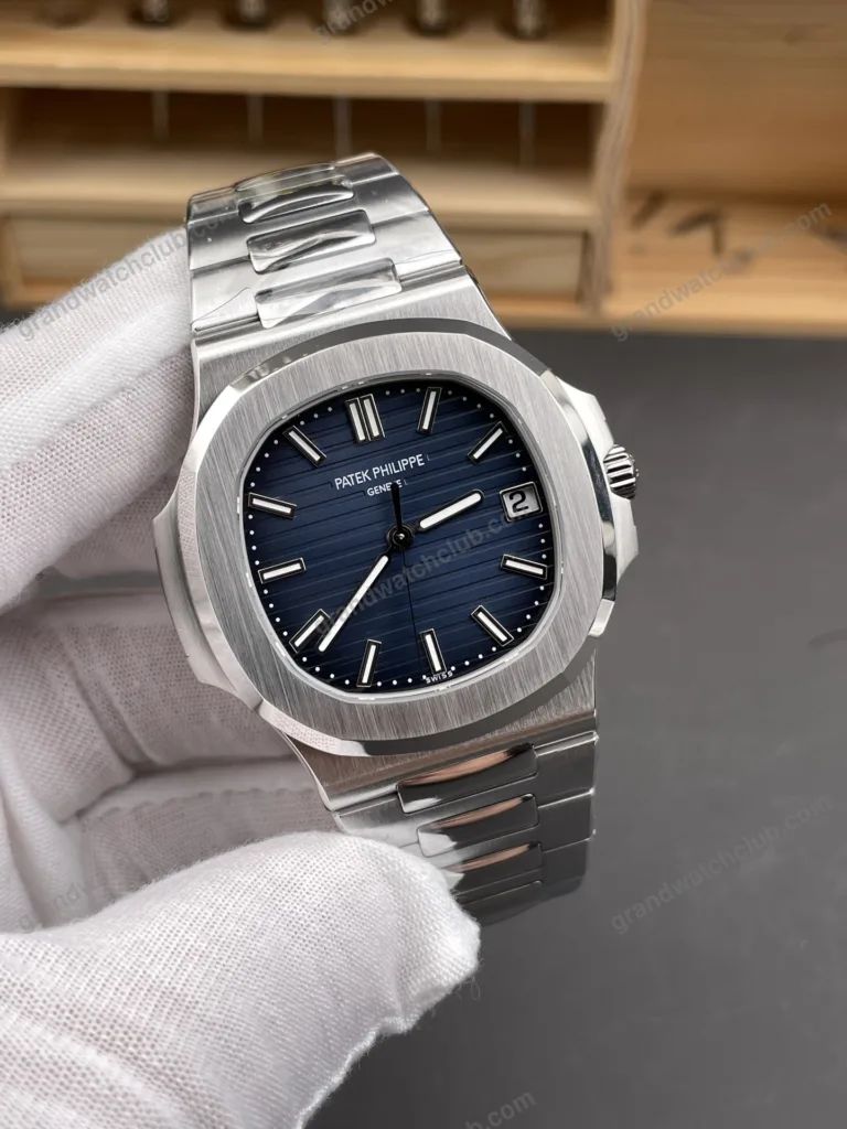 Super Clone Patek Philippe Nautilus 5811/1G-001 41mm “MODIFY” Blue Dial Steel – Swiss SuperClone