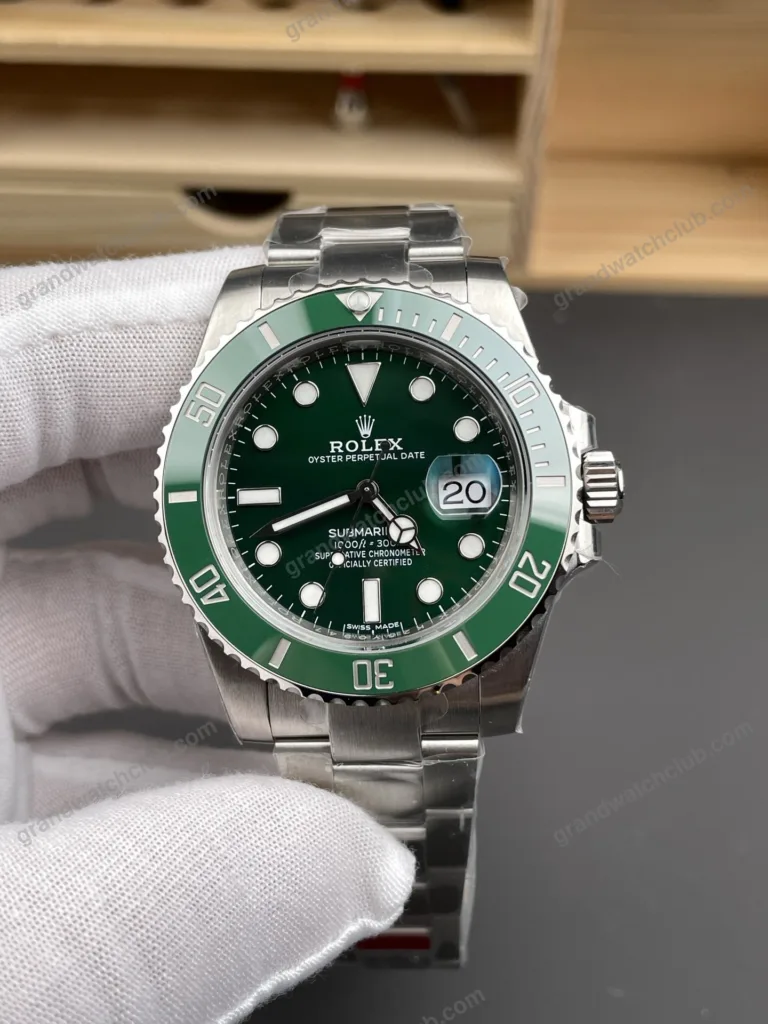 Super Clone Rolex Submariner Green Dial 116610LV “Hulk” – Swiss SuperClone