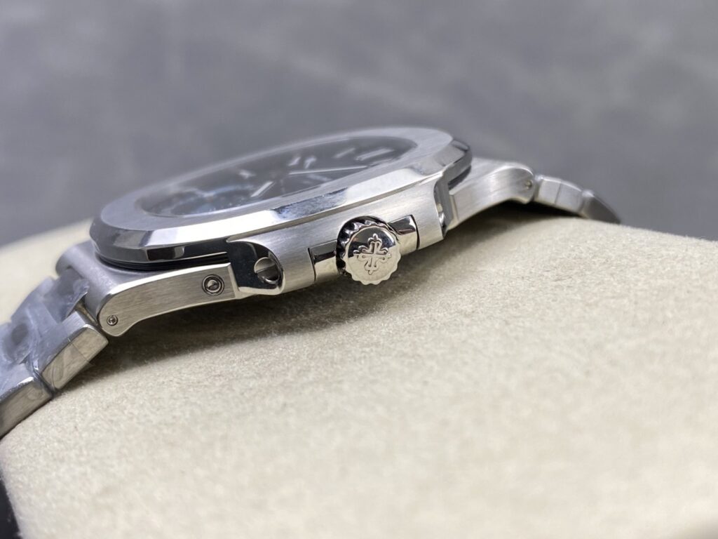 Super Clone Patek Philippe Nautilus 5712/1A-001 Blue Steels – Swiss SuperClone