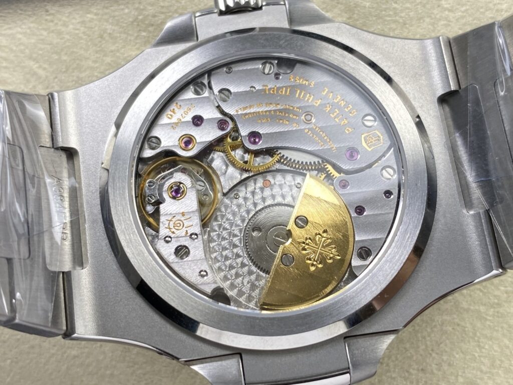 Super Clone Patek Philippe Nautilus 5712/1A-001 Blue Steels – Swiss SuperClone