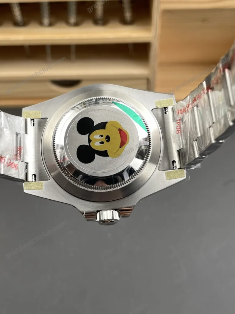 Super Clone Rolex GMT-Master II 126710GRNR “Bruce Wayne” Oyster 2024 – Swiss SuperClone