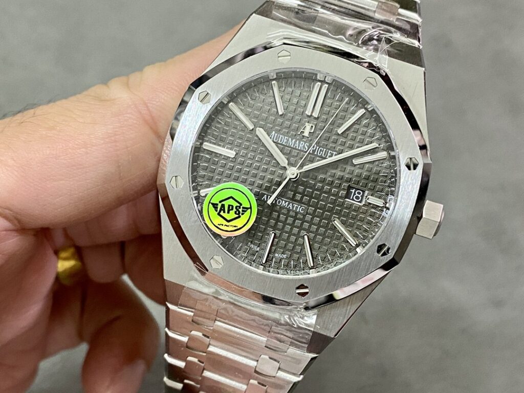Super Clone Audemars Piguet Royal Oak 15400ST 41mm Grey Dial Steel