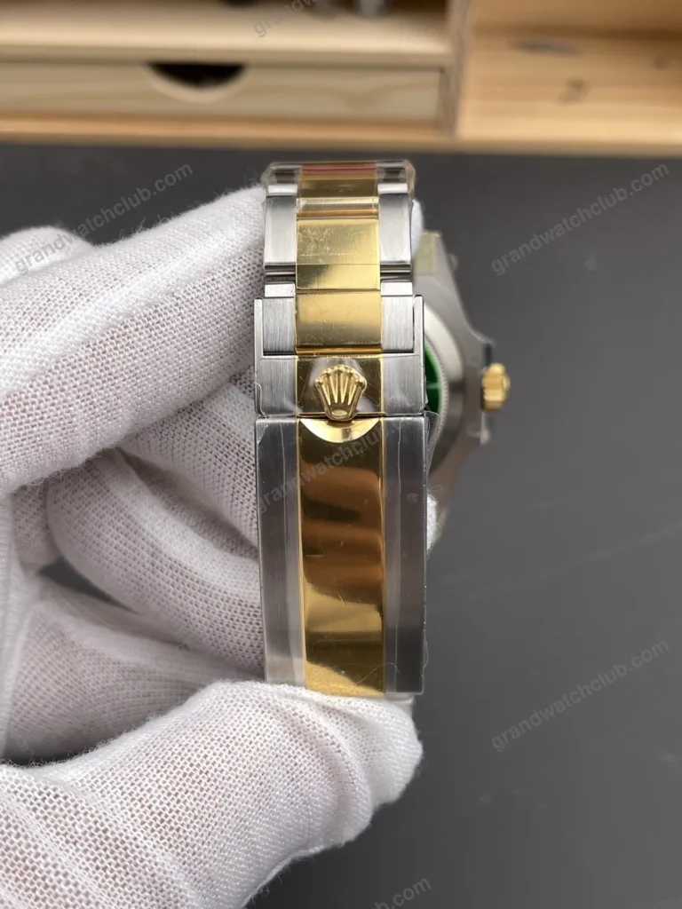 Super Clone Rolex Submariner Black Dial 126613LN – Swiss SuperClone