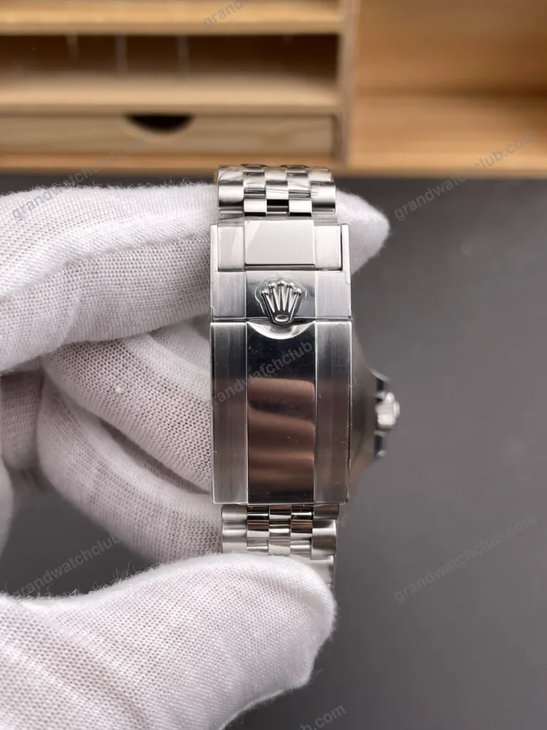 Super Clone Rolex GMT-Master II Black Dial 126710BLNR “Batgirl” – Swiss SuperClone