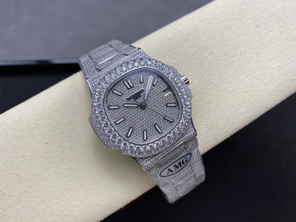 Super Clone Patek Philippe Nautilus 5711 40mm Up Full 3000pcs Moissanite Pave Hongkong – Customize Diamod — view 9