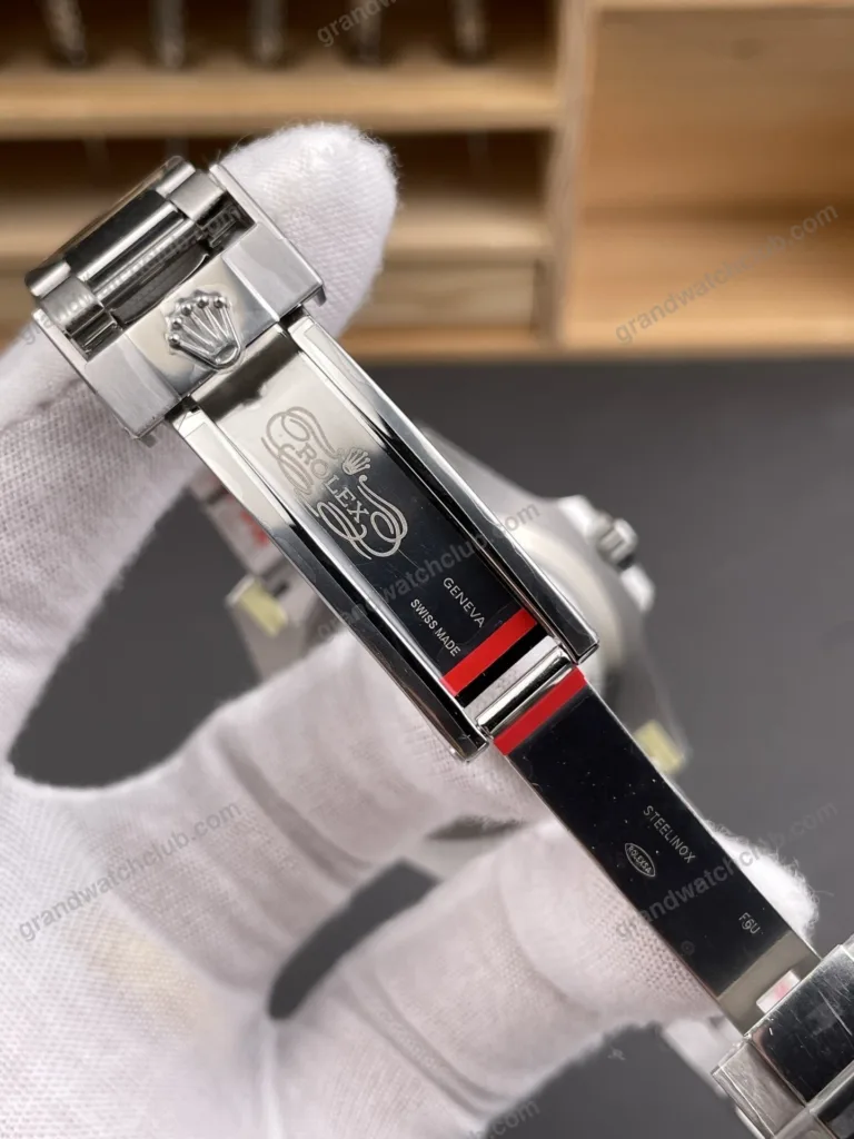 Super Clone Rolex GMT-Master II 126710GRNR “Bruce Wayne” Oyster 2024 – Swiss SuperClone