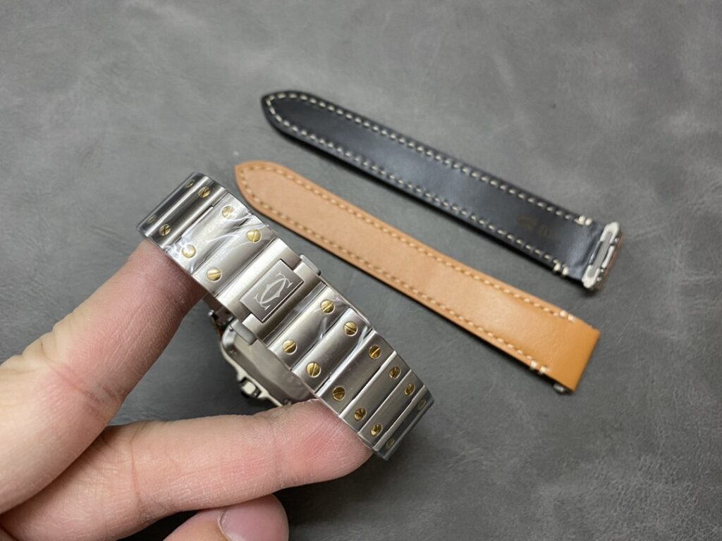 Super Clone Cartier Santos De Cartier Two Tone W2SA0006 35.5mm — side profile