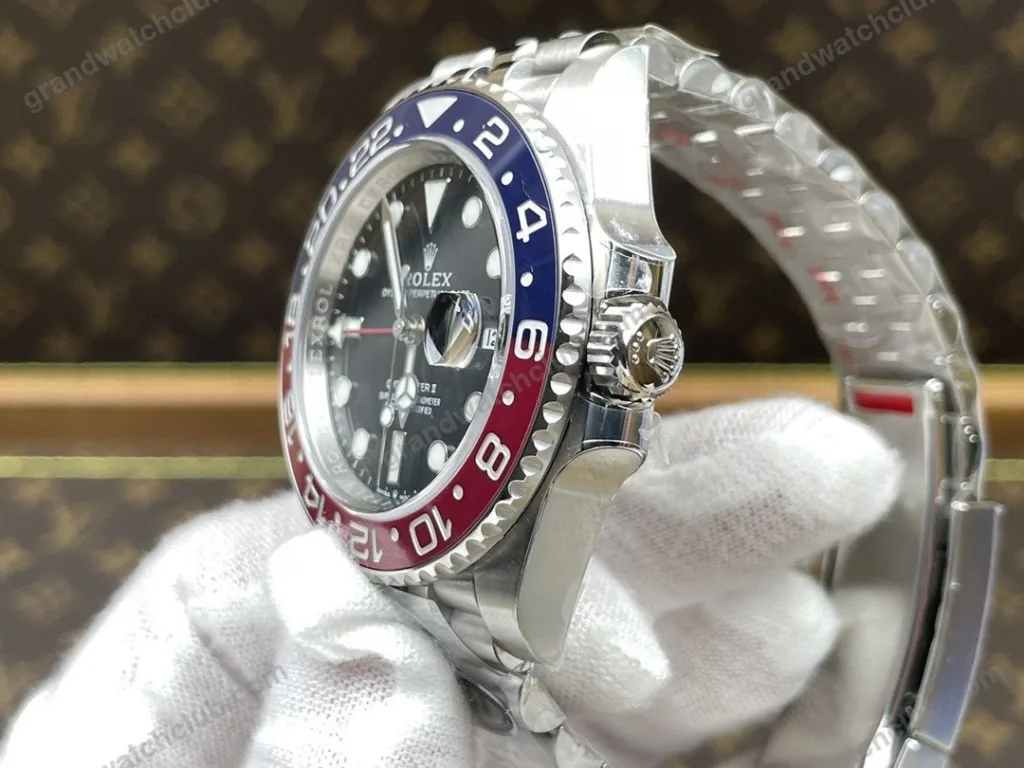 Super Clone Rolex GMT-Master II 126710BLRO “Pepsi” Jubilee – Swiss SuperClone
