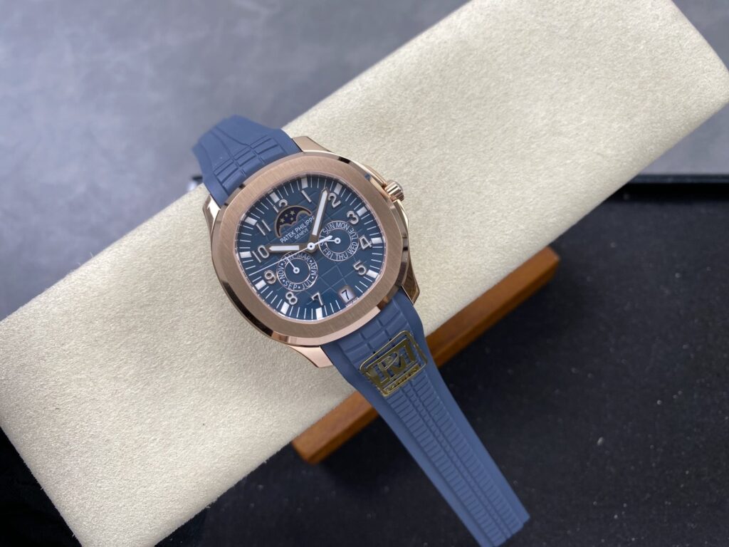 Super Clone Patek Philippe Aquanaut 5261R Moonphase Blue Rose 40mm – Swiss SuperClone