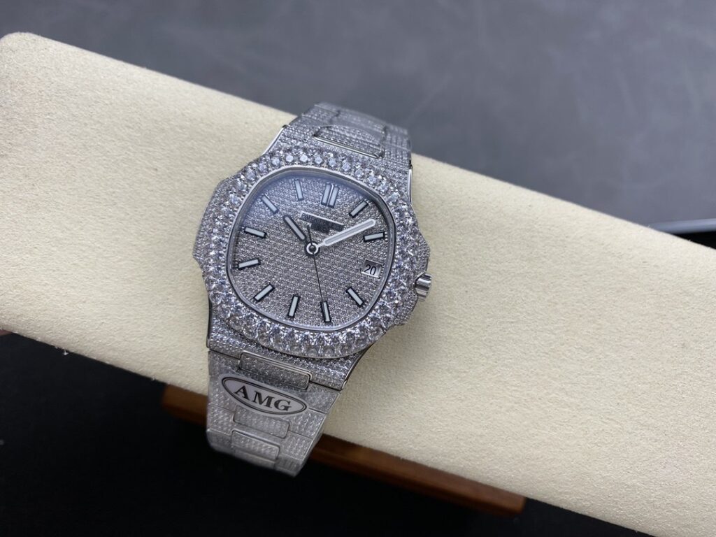 Super Clone Patek Philippe Nautilus 5711 40mm Up Full 3000pcs Moissanite Pave Hongkong – Customize Diamod — view 10