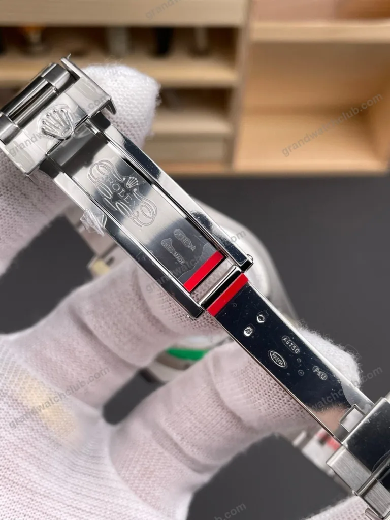 Super Clone Rolex GMT-Master II 126729VTNR Oyster “Absinthe” – Swiss SuperClone