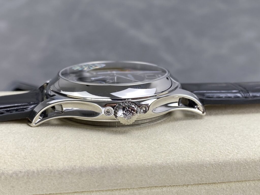 Super Clone Patek Philippe Complications 5205G-010 40mm Gray Dial Steel — bracelet detail