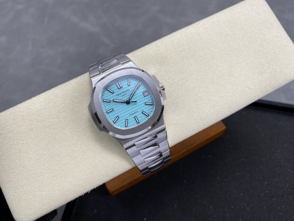 Super Clone Patek Philippe Nautilus 40mm 5711/1A-018 40mm Dial Tifany &CO V3 Update – Swiss SuperClone