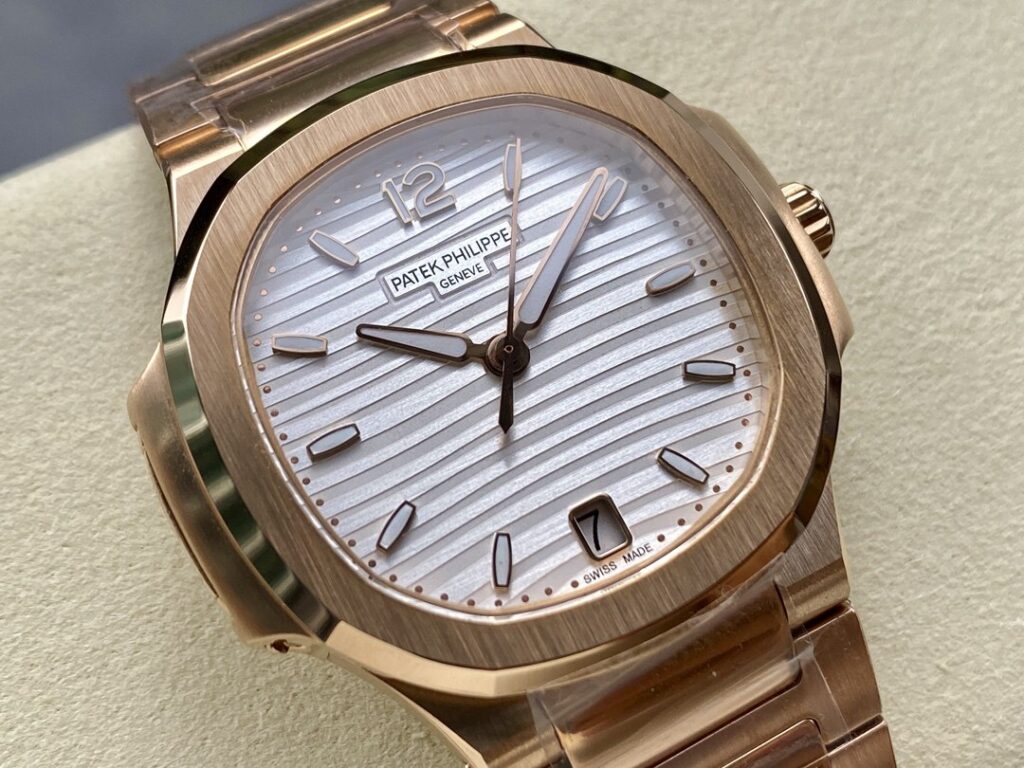 Super Clone Patek Philippe Nautilus 7118/1R-001 35.2mm White Dial Rose Gold — movement / caseback view