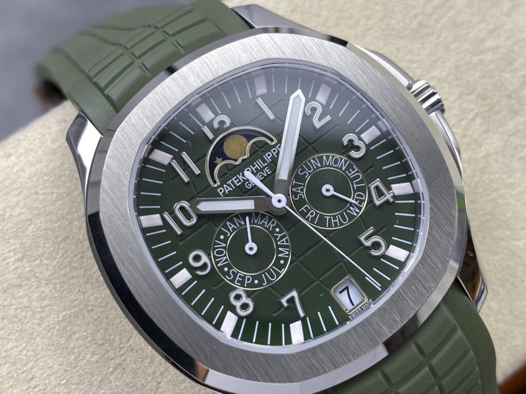Super Clone Patek Philippe Aquanaut 5261A Moonphase Green 40mm — view 10
