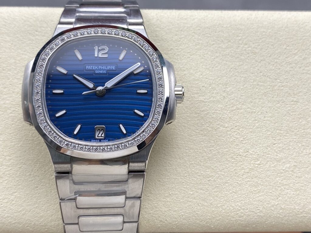 Super Clone Patek Philippe Nautilus 7118/1200A-001 35.2mm Blue Dial Steel – Swiss SuperClone