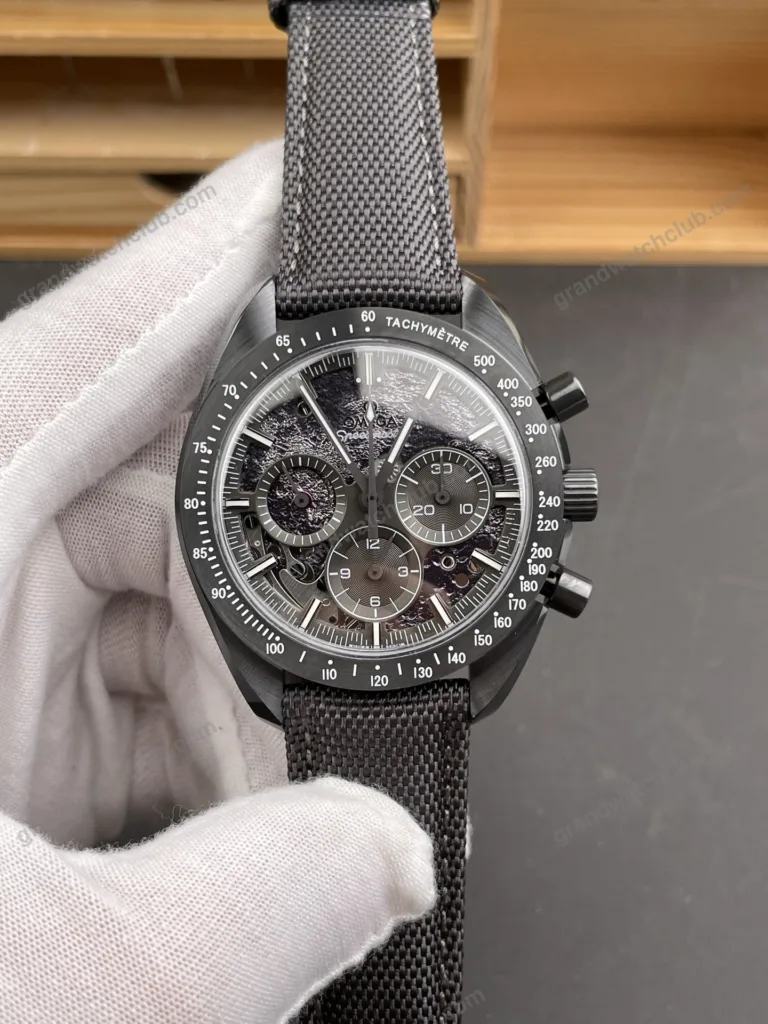 Super Clone Omega Speedmaster 310.92.44.50.06.001 Dark Side of the Moon Watch 44.25mm